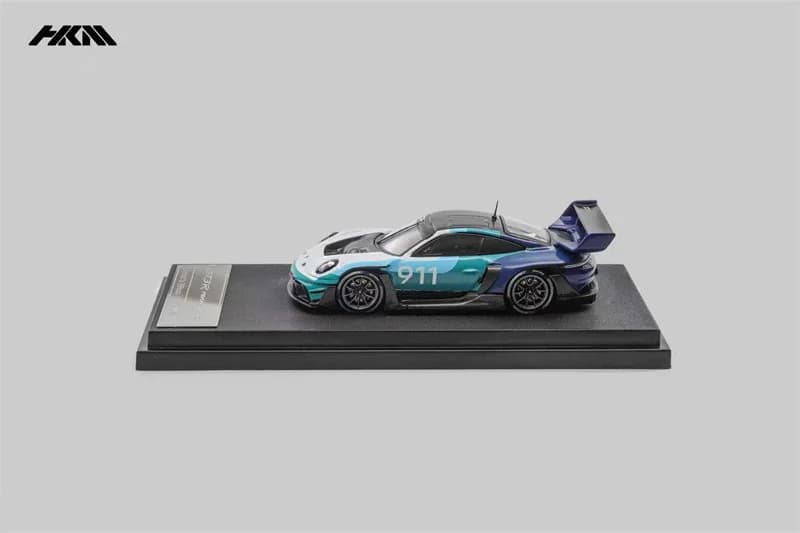 [Prévente] HKM 1:64 GT3 R Rennspor Brumos Modèle de voiture miniature en métal