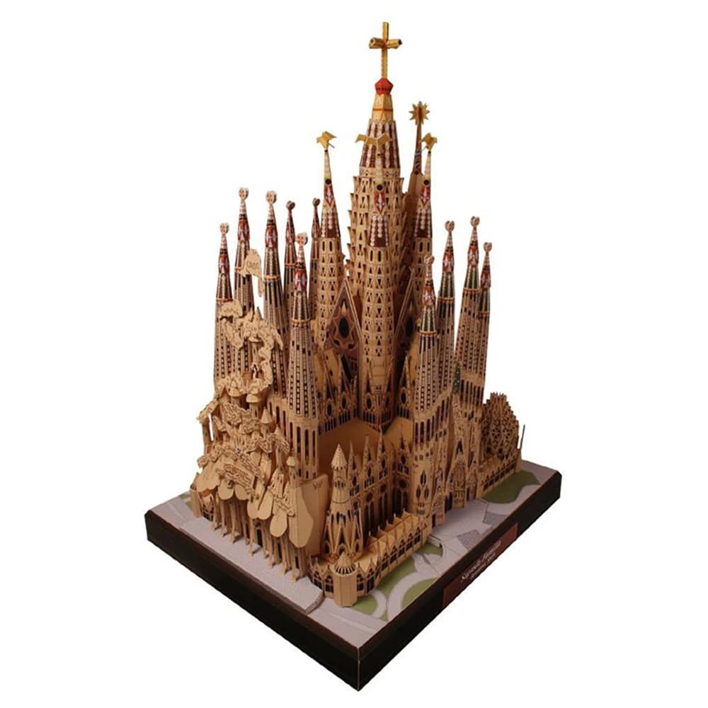Kit de puzzle en papier 3D DIY de la Sagrada Familia, Espagne, modèle de bâtiment célèbre