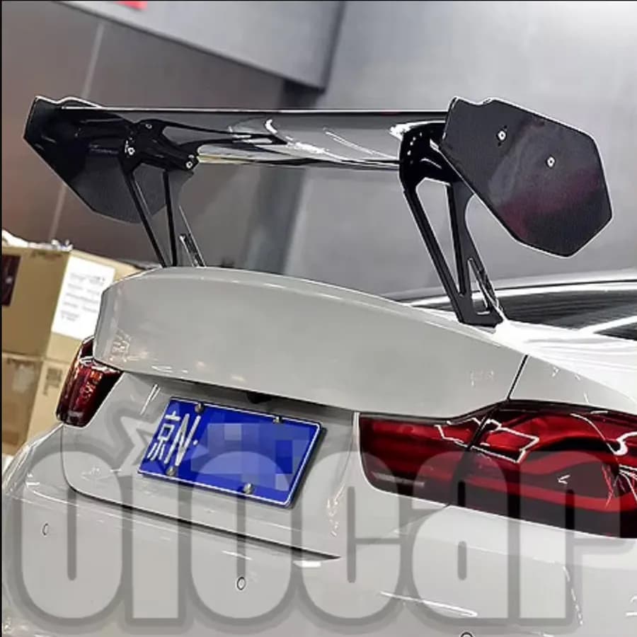 Aileron arrière de style course en carbone oiomotors M240i pour BMW F22 F87 M2 F80 M3 F82 F83 M4